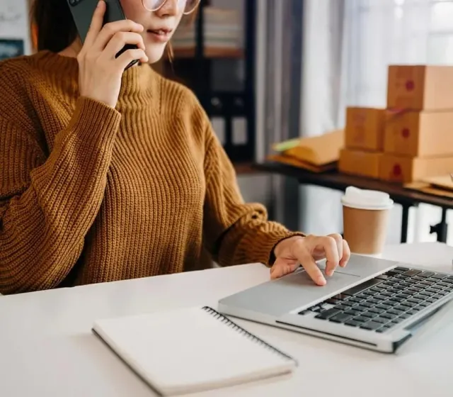 Paychex customer receiving expert compliance support